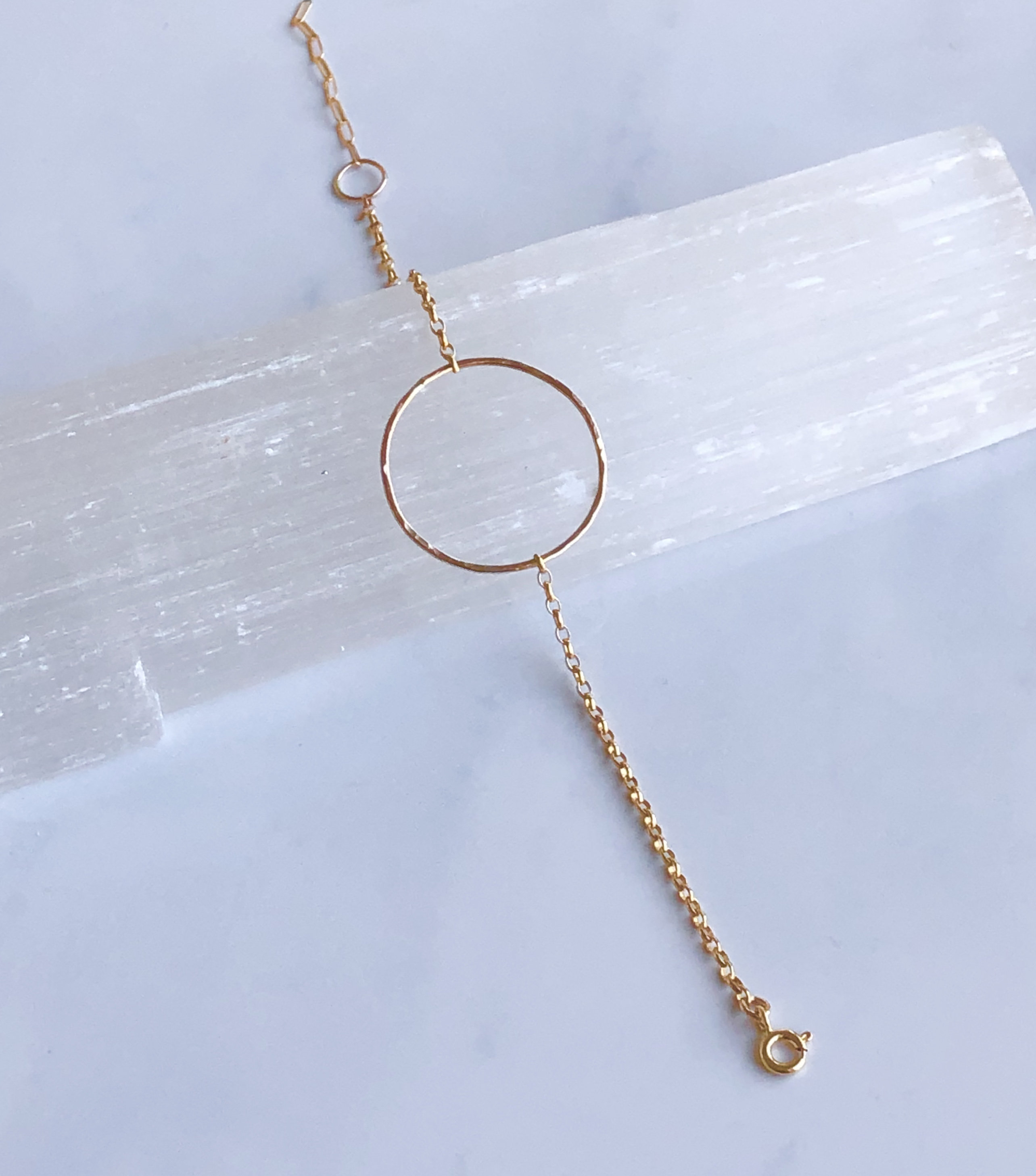 Hammered circle bracelet