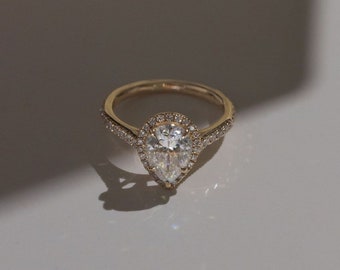 1.5 CT Pear Moissanite Engagement Ring  10K/14K Solid Gold Anniversary Ring Pear Diamond Wedding Ring Stunning Promise Ring