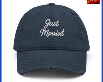 Just Married Distressed Dad Hat – Vintage Style Baseball Cap for Wedding, Newlyweds, Honeymoon GiftDistressed Dad Hat