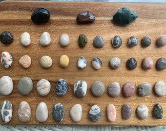 Set of multi-colored sea stones for needlework - 43 pcs Sea Stones for Crafts, Pebbles for Plants Wholesale Terrarium Stones Aquarium Decor