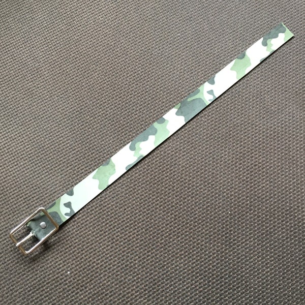 Military Green Camouflage Coloured Patent Leather Choker