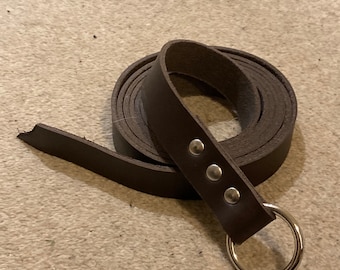 Ceinture à anneau en cuir marron chocolat foncé de style médiéval 2,5 cm - environ 6 à 8,25 pieds de long