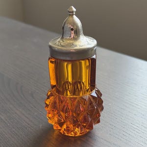 Indiana Glass Vintage Glassware Diamond Point Amber Salt Shaker - Single Shaker