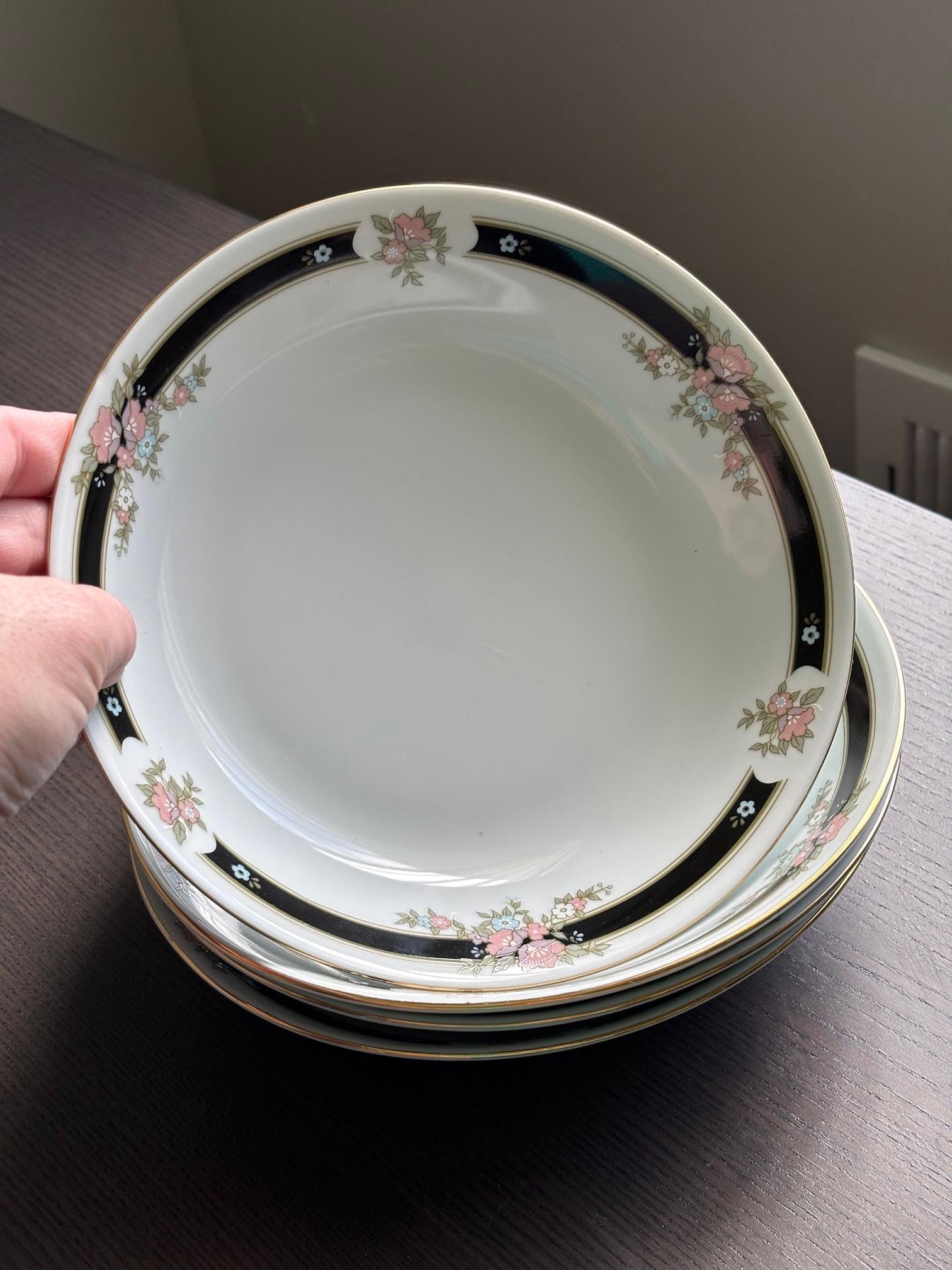 Remington Fine China Vintage Coupe Cereal Bowls or Soup Bowls with Gold Trim, Black Band and Pink and Blue Flowers RSA2 by Red Sea -Set of 4