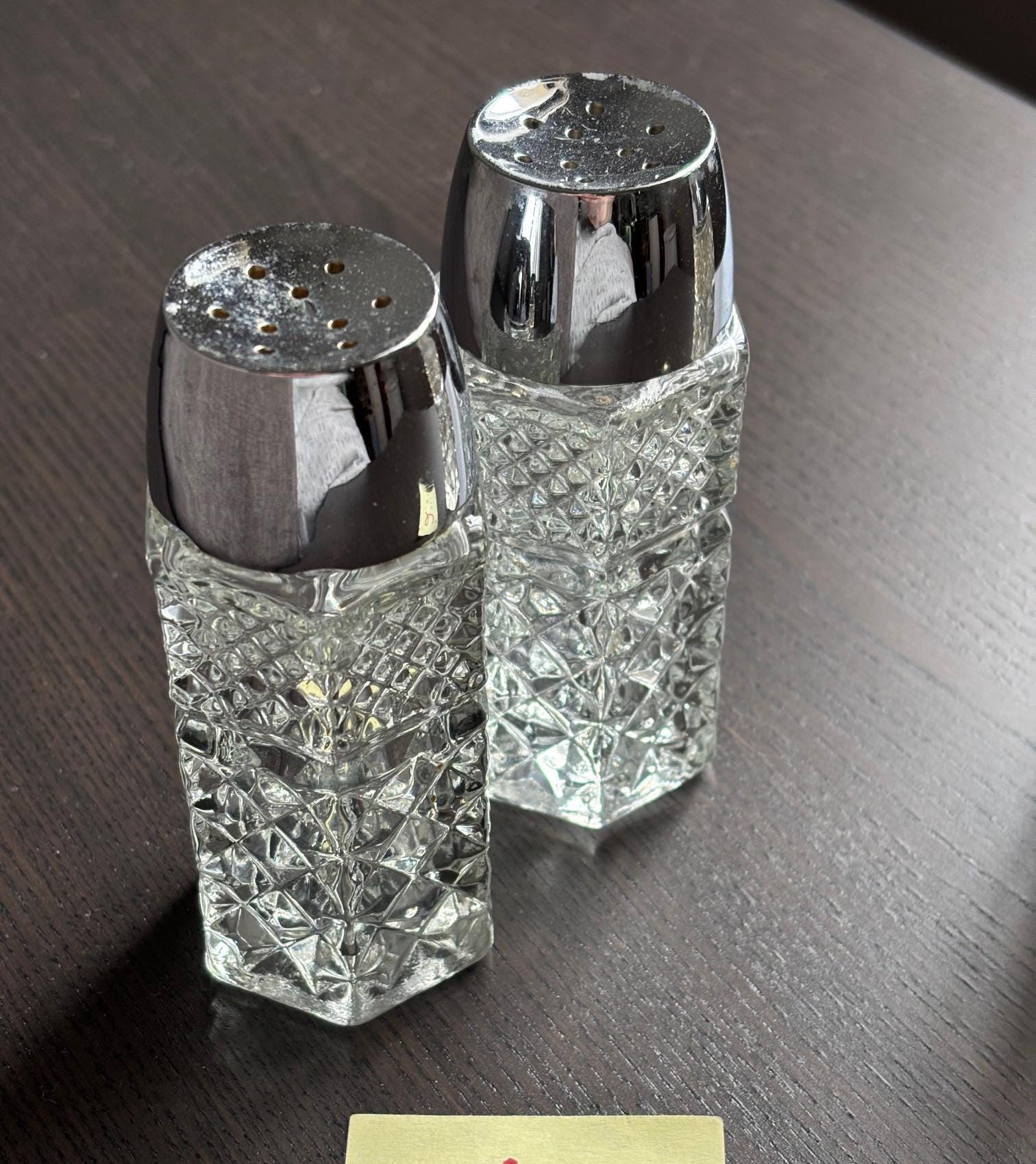 贅沢屋の Anchor Hocking Salt and Pepper Shakers - Etsy アンティーク雑貨