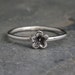 see more listings in the Anneaux empilables en argent section