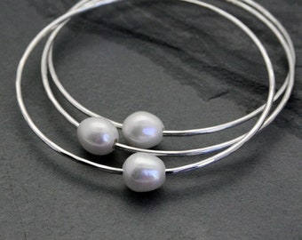 Set of 3 Oval Pearl Bangles, Sterling Silver Bracelets, Three White Oval Pearl Bangles Faceted Hammer Finish