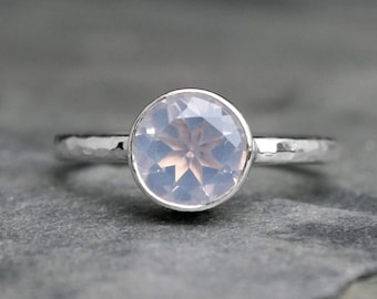 Lavender Moon Quartz Ring - Modern Minimalist Sterling Silver Solitaire Statement Ring - 8mm Luminous Faceted Gemstone - Hammered Ring Band