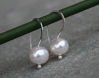 Pearl Earrings -  White Freshwater Pearls - Sterling Silver Drop Earrings - Dainty Handmade Pearl Earrings - Minimalist Modern White Pearls