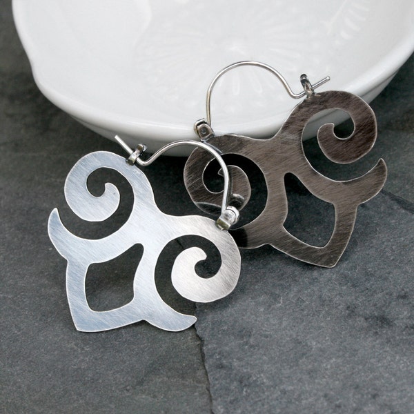 Maya Earrings Solid Sterling Silver Handcrafted Earrings, Dangle with Snap Down Clasp, Infinity Yoga, Acanthus Summer Beauty, Zen Spiral