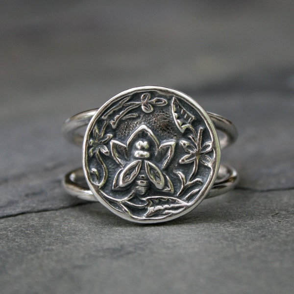 Flower Garden Bee Ring in Solid Sterling Silver, Hand Cast, Double Ring Band, Honey Bee, Bumble Bee, Handmade Jewelry