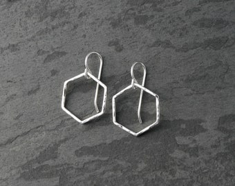 Extra Small Sterling Silver Hexagon Hoop Earrings, Little Minimalist Geometric Hoops, Sterling Silver Dangle Hoop Earrings, Hammered Finsh