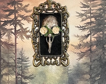 Hand-Painted Cement Crow Skull Pendant: Gothic Floral Moss Jewelry