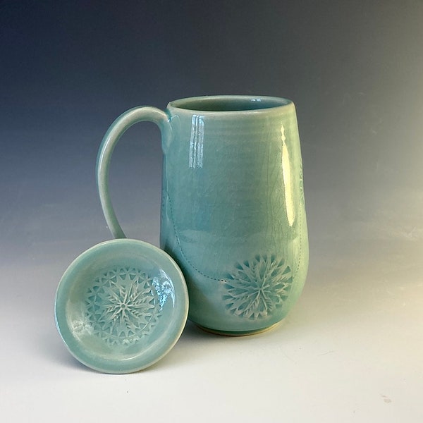 Hand-Carved Mug & Lid, Tea Rest Steeping Mug, Aqua Lidded Coffee Mug