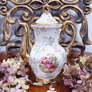 British Style Porcelain Teapot, Couple Floral Decor, Golden Trim, Made in Japan, Vintage, Tea Party Coffee, Home Decor, Antic Women Gift