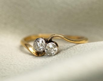 Edwardian Diamond Twist Ring – 18K Yellow Gold & Platinum, Size M