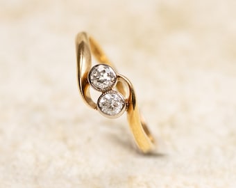 Antique Victorian Diamond Two Stone Vintage Twist Ring 1880's Size L - 18 Carat Yellow Gold & Platinum Engagement Ring Old Cut Diamonds