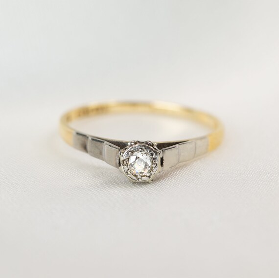 Authentic Edwardian Diamond Solitaire Ring 18 Car… - image 3