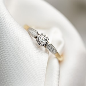 Beautiful Vintage Diamond 18 Carat Yellow Gold & Platinum Solitaire Ring Size Q.5 - Lovely Antique Engagement Ring, Natural Diamond Ring