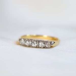 Art Deco 1920&#39;s Stunning Diamond Engagement Ring - 18 Carat Yellow Gold & Platinum Diamond Five Stone Size M