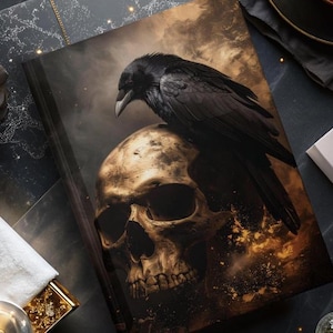 Raven&#39;s Embrace Journal, Gothic Writing Notebook, Spooky Diary, Crow Lover Gift, Halloween Planner, Dark Fantasy Sketchbook, Witchy Vibe