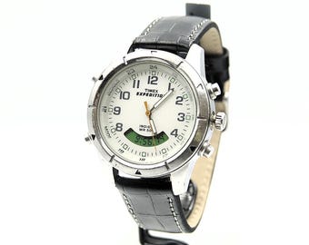 Beautiful Vintage TIMEX Men EXPEDITION INDIGLO Alarm Quartz Blue Dial Tank ref. 930 Y9 - Ultra Rare - Ok Condition