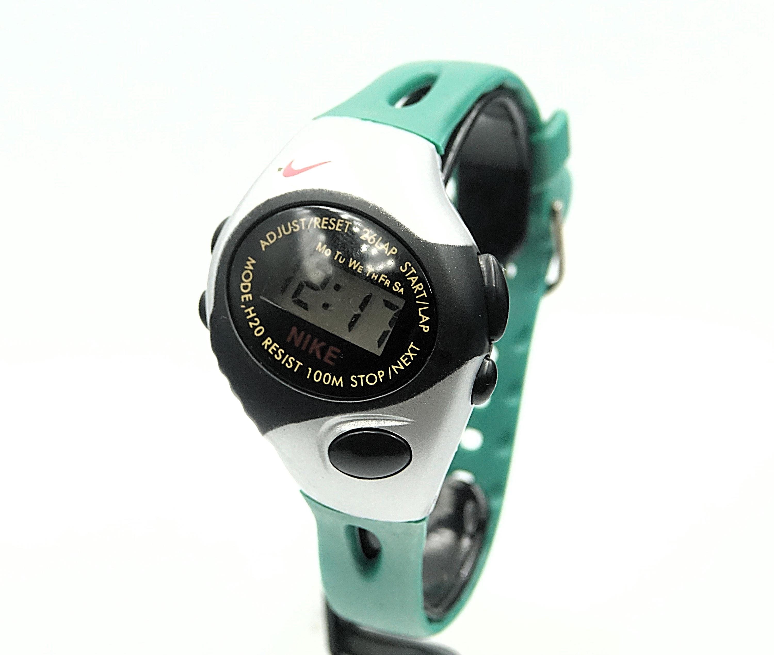 Beautiful Rare NIKE TRIAX SWOOSH Green Ref. WG41-0010 - Vintage