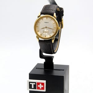 Beautiful Vintage TISSOT Dress Watch FANCY LUGS Gold Tone Ref. A280- Large - original - swiss made - running - excelent condition Quartz