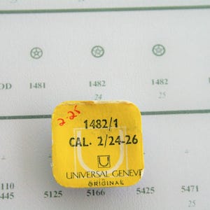 UNIVERSAL GENEVE - CAL. 1/24-26 part nr. 1482/1 - original vintage - genuine parts - swiss made -