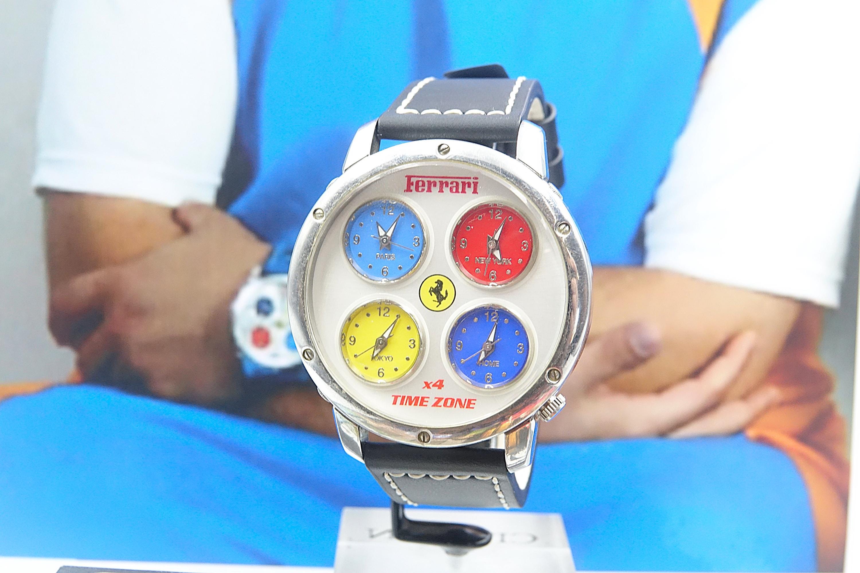 FERRARI X4 TIME ZONE ' Turtle (jerry Ferrara) From the Entourage