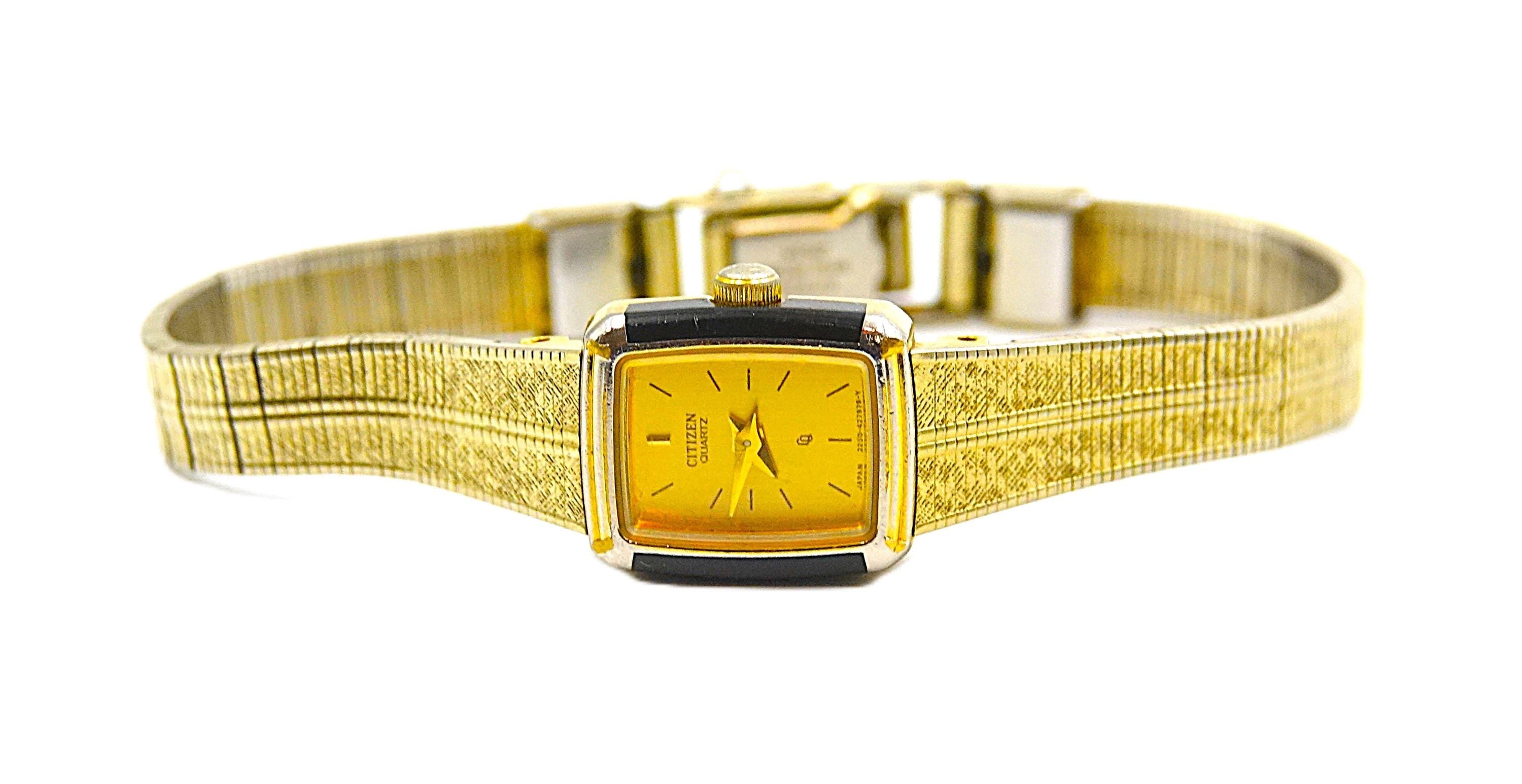 Beautiful Vintage Citizen Woman Quartz Gold Two Tone With 