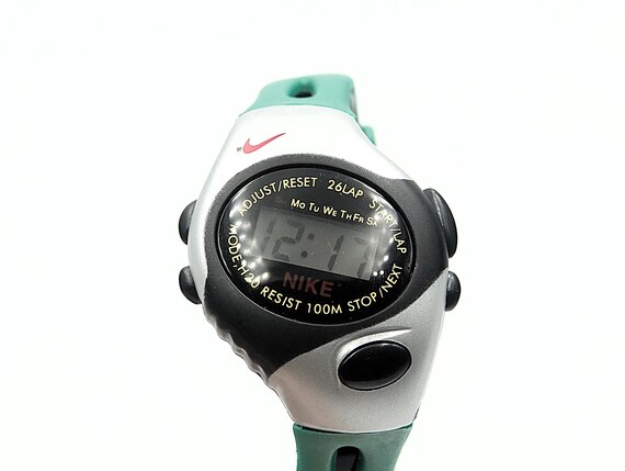 【超珍品レア】2000’s NIKE ナイキ ストップウォッチ 時計 超珍品レア】2000's NIKE ナイキ ストップウォッチ 時計 FASHIONSNAP on X: