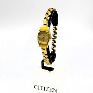Prachtige vintage Citizen Woman Quartz goud tweekleurig met zwarte ref. 4-754158 YO-type 46-1229