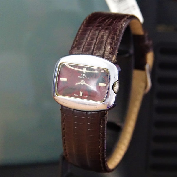 Watches : MONDIA By ZENITH Ladies ' Space age TV screen watch ' Ref. 03 0990 750 - Hand winding - Running - Vintage 1960-70's