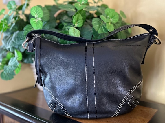Vintage, Coach Soho Hobo Black Leather Shoulder Bag, F05D