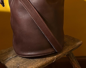 COACH Vintage XL Duffle Feed Sac Large Bucket Bag in Rare Leaf