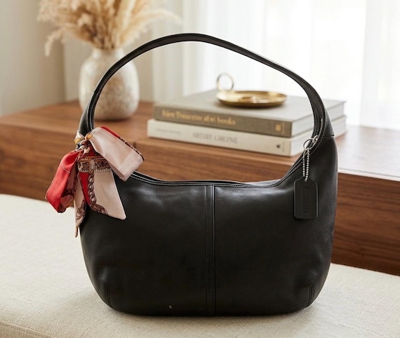 Vintage Coach Ergo 9221 Hobo | Black Glove-tanned Leather | Y2K