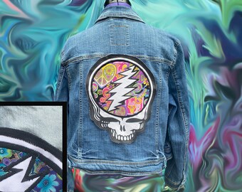 Women's XXL Steal Your Face jean jacket, stealie jean jacket, grateful jean jacket, hippie jean jacket, OOAK hippie jean jacket, OOAK Dead N