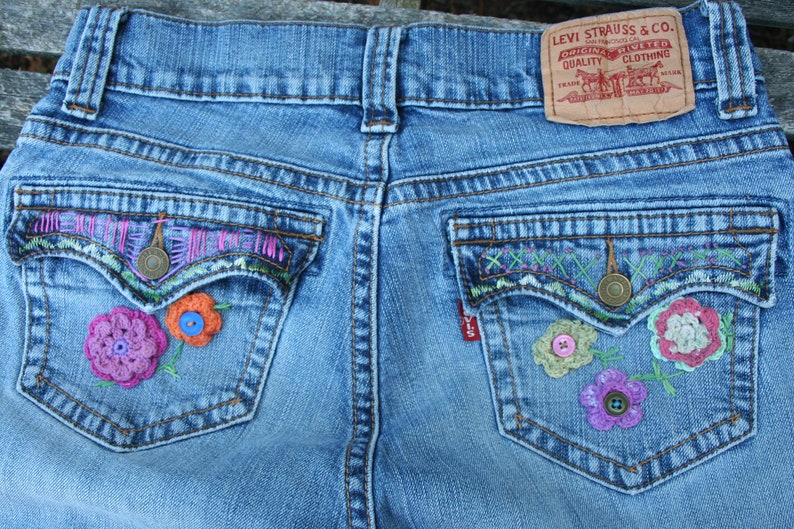 levi low flare 542 jeans