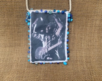 Bob Marley small beaded shoulder bag