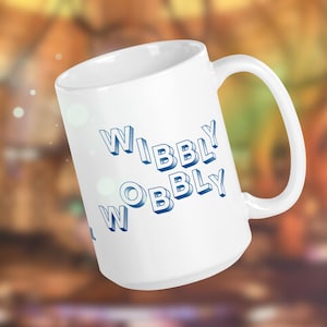 Doctor Who Tasse, 15 Unzen Kapazität, spülmaschinenfest, lebendiges Wrap-Around-Design, glänzende Keramik