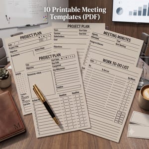 Puede incluir: Una colección de 10 plantillas de reunión imprimibles en formato PDF, en papel beige con texto negro. Los documentos incluyen secciones para planes de proyecto, actas de reuniones y listas de tareas con líneas, casillas y encabezados.