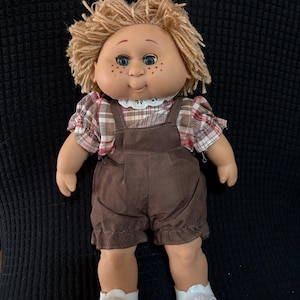 1985 “Broccoli Bunch” Plyschdocka: LTD Commodities Cabbage Patch-klon