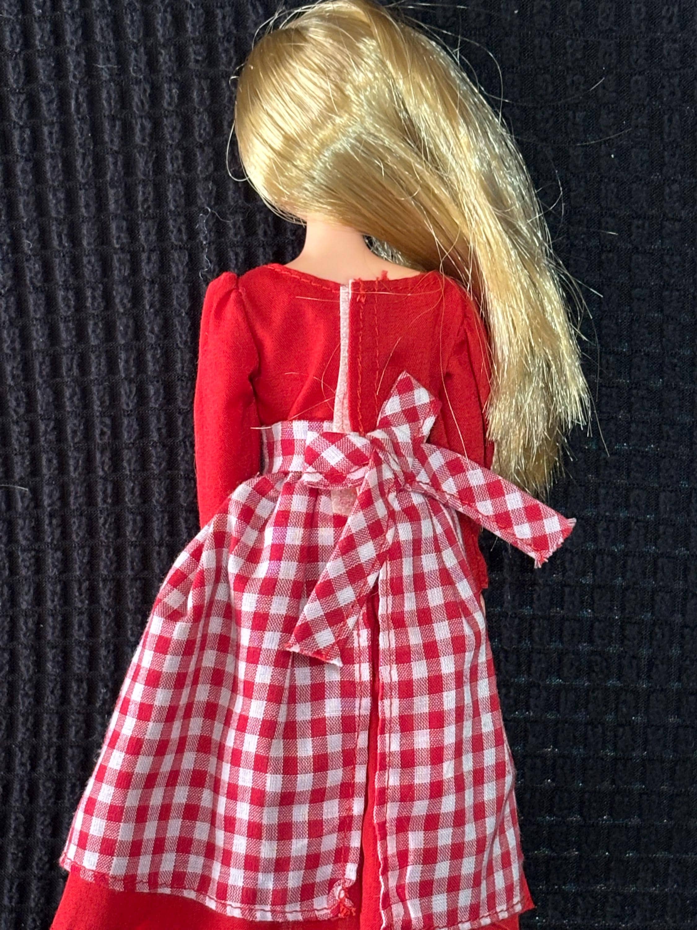 ジェニー ちゃん バービー 人形 1980 年代 日本 リカちゃんとジェニー