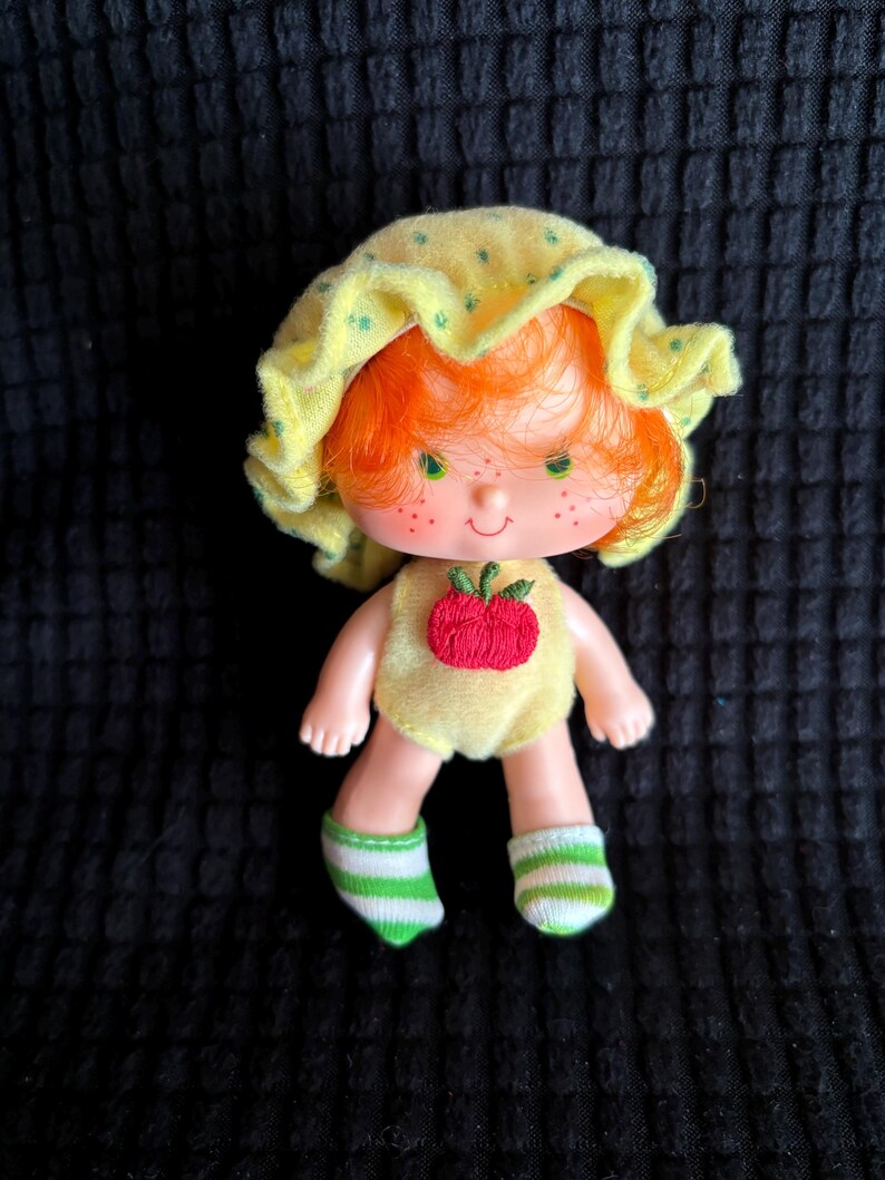 Apple Dumplin W/tea Time Turtle. Strawberry Shortcake American Greeting