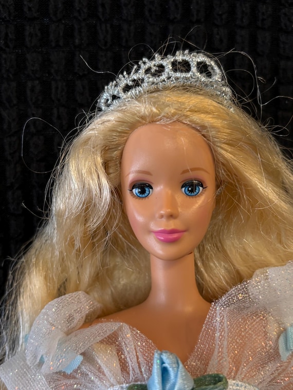 BARBIE SLEEPING BEAUTY 1998 (Gebraucht) in Bedano für CHF 35 – mit