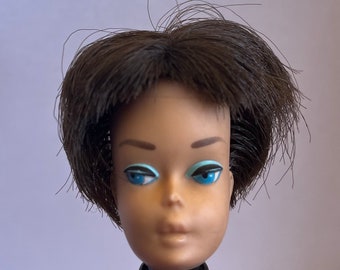 Tête de Barbie American Girl TLC uniquement.