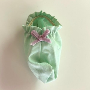 Angel Foodcake Baby Blow Kiss Strawberry Shortcake Doll’s Original Bootie Sock (one). 1982. Good used condition. See photos.