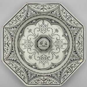 Minton&#39;s Antique Octagonal Plate - Refined Black and White Design