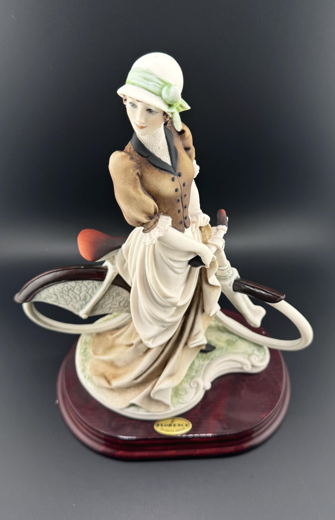 Giuseppe Armani Florence Figurine “sunday Ride” 0531c Lady With 